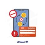 Ilustração de bloqueio de pagamento digital, com celular, moedas e cartão, representando impedimento financeiro ou restrição de crédito.